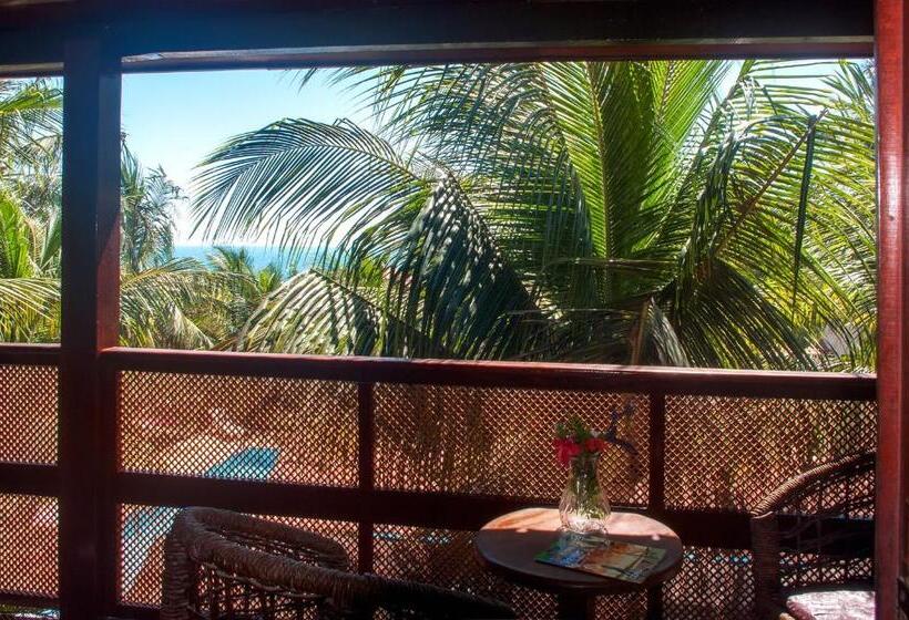 اتاق استاندارد با چشم‌انداز استخر, E Pousada La Dolce Vita