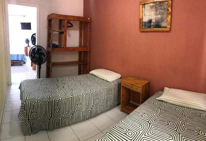 Family Room, Point Do Rio Vermelho