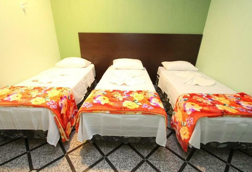 اتاق ساده سه نفره, Lagoa