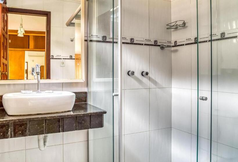 اتاق استاندارد سه نفره, Leisure & Beach