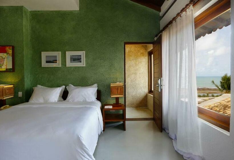 侧面海景标准三人间, Maitei