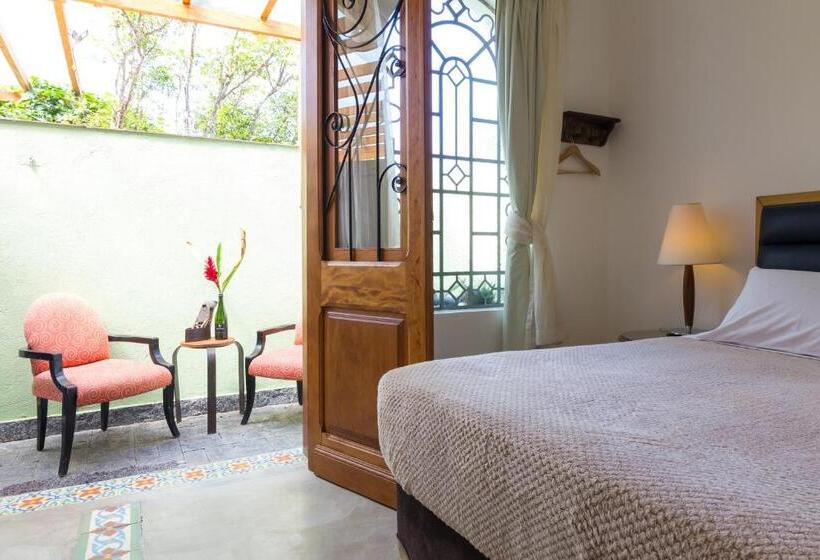 Quarto Triplo Superior, Pousada Pontal Gardens
