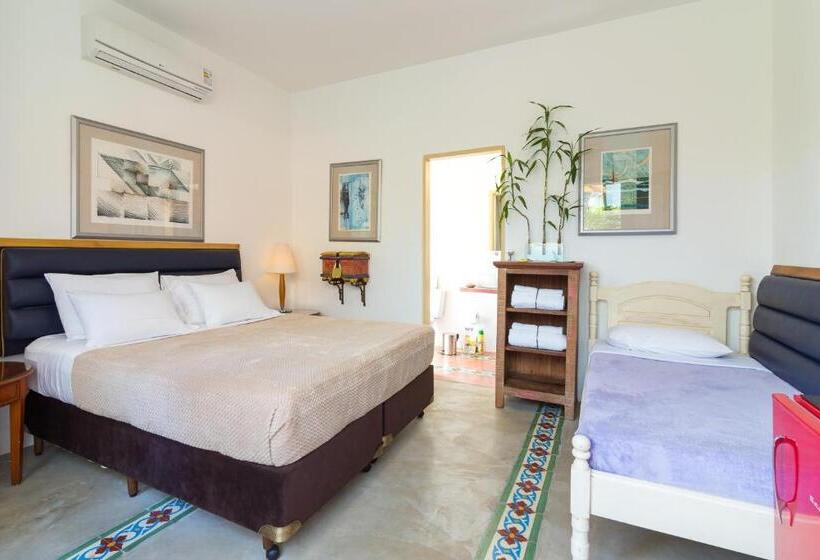 חדר סופריור לשלושה, Pousada Pontal Gardens