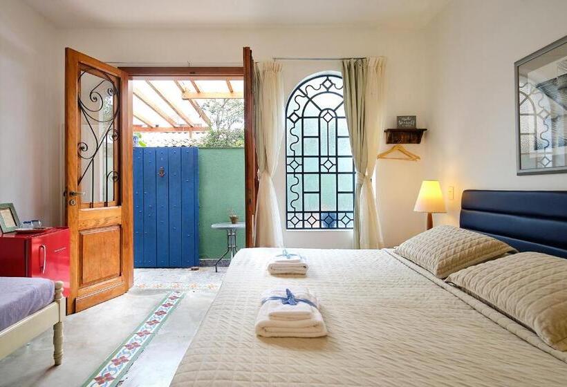 חדר סופריור לשלושה, Pousada Pontal Gardens