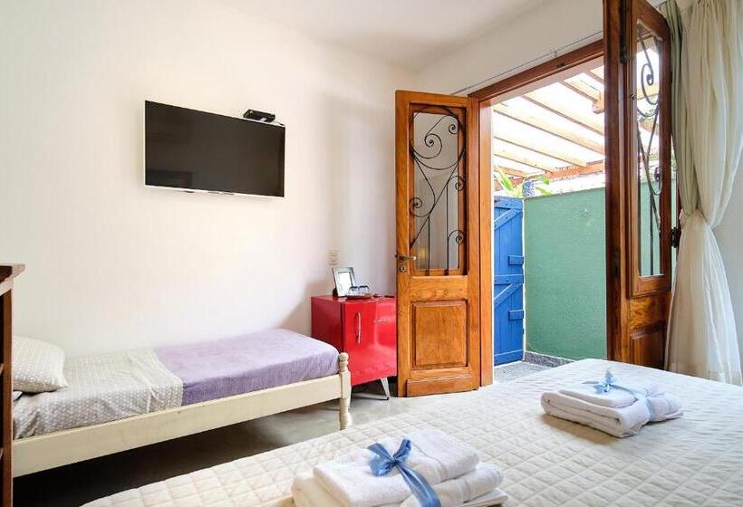 Quarto Triplo Superior, Pousada Pontal Gardens