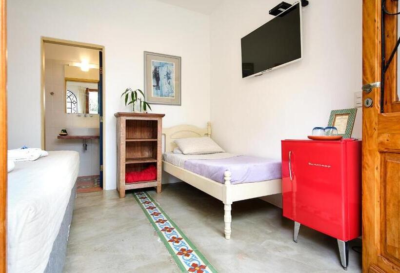 חדר סופריור לשלושה, Pousada Pontal Gardens