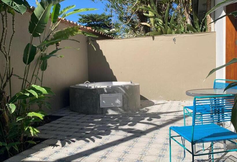 סוויטה דלוקס, Pousada Pontal Gardens