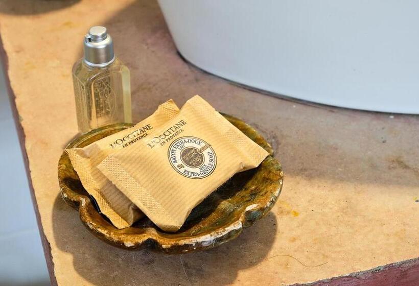 סוויטת ג'וניור, Pousada Pontal Gardens