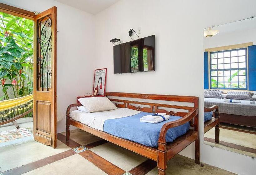 Suíte Deluxe, Pousada Pontal Gardens