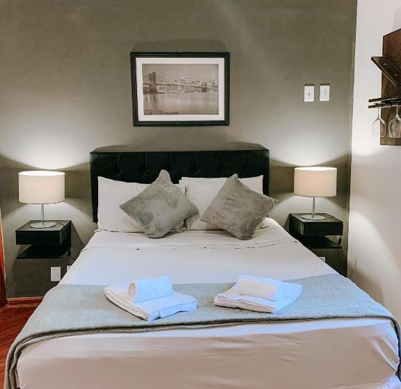 سوییت سوپریور, Vale Valparaíso Inn  Polo Gastronômico