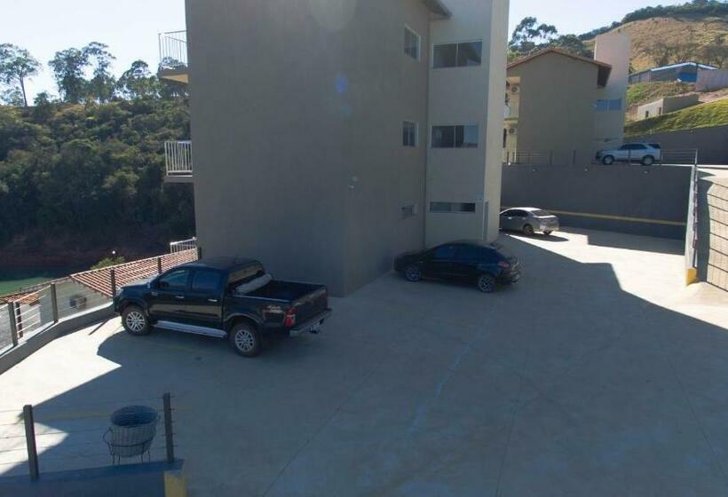 Suite with lake view, Pousada Mar De Minas