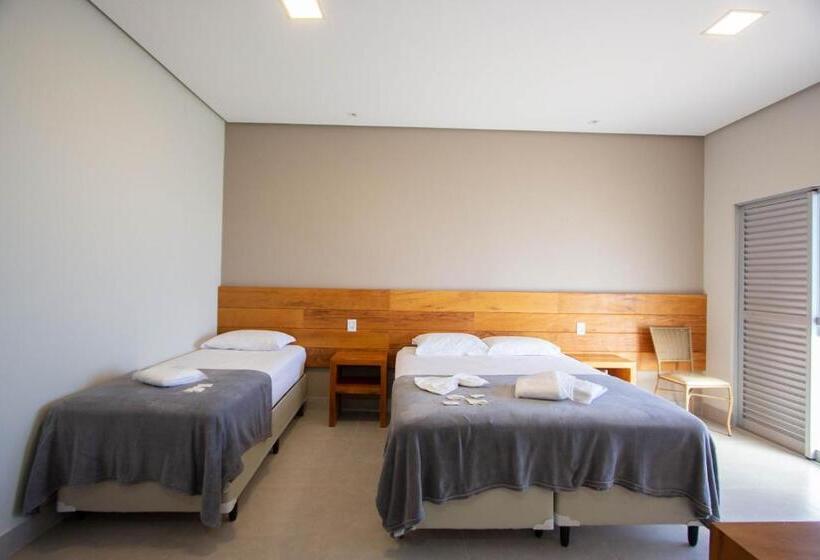 Suite with lake view, Pousada Mar De Minas