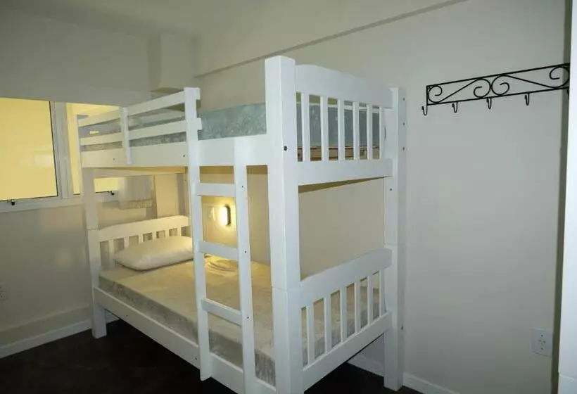 ルームシェアのワンベッド, Hostel Toca Da Moréia Bombinhas