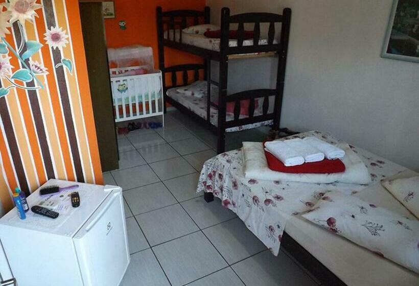 スタンダード4人部屋, Pousada Anjo Gabriel