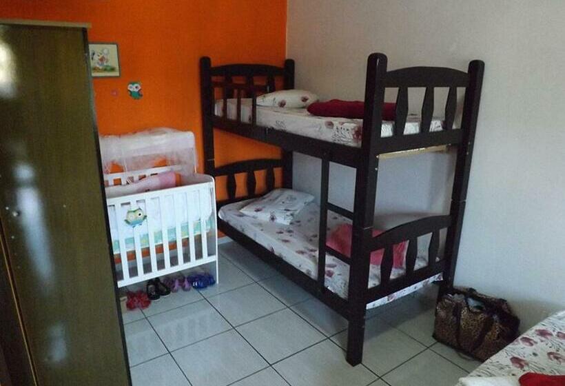 スタンダード4人部屋, Pousada Anjo Gabriel