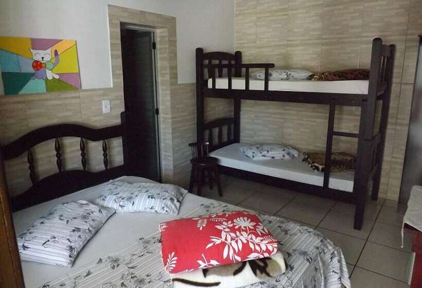 スタンダード4人部屋, Pousada Anjo Gabriel