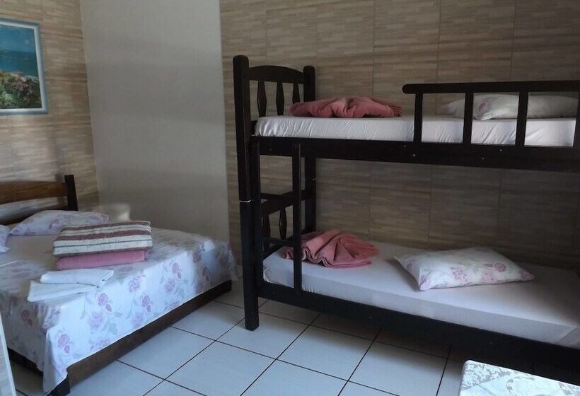 スタンダード4人部屋, Pousada Anjo Gabriel