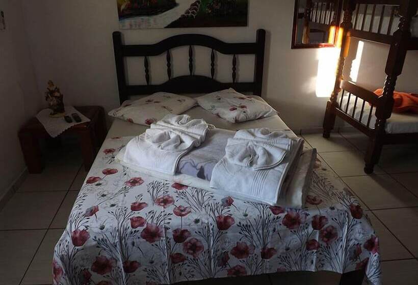 スタンダード4人部屋, Pousada Anjo Gabriel