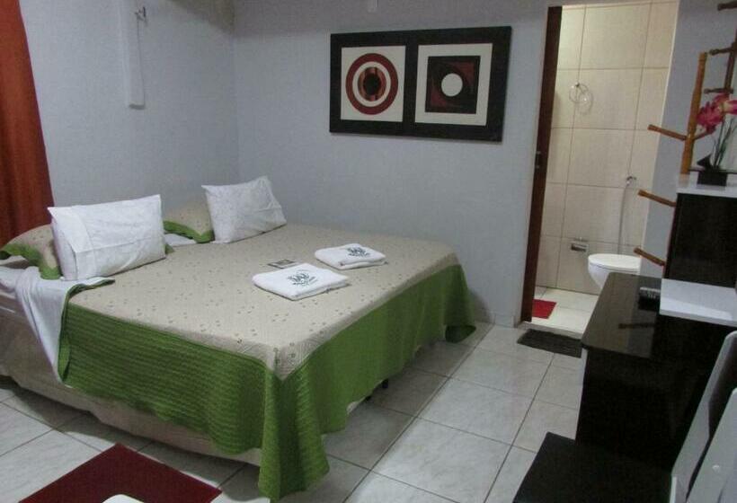 חדר סטנדרט לארבעה, Araguaia Goiânia