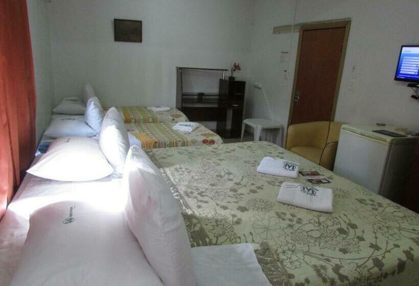 חדר סטנדרט לארבעה, Araguaia Goiânia