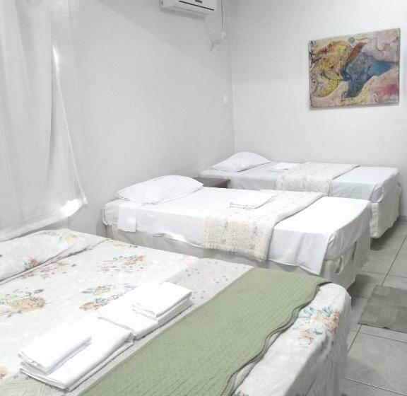 חדר סטנדרט לארבעה, Araguaia Goiânia