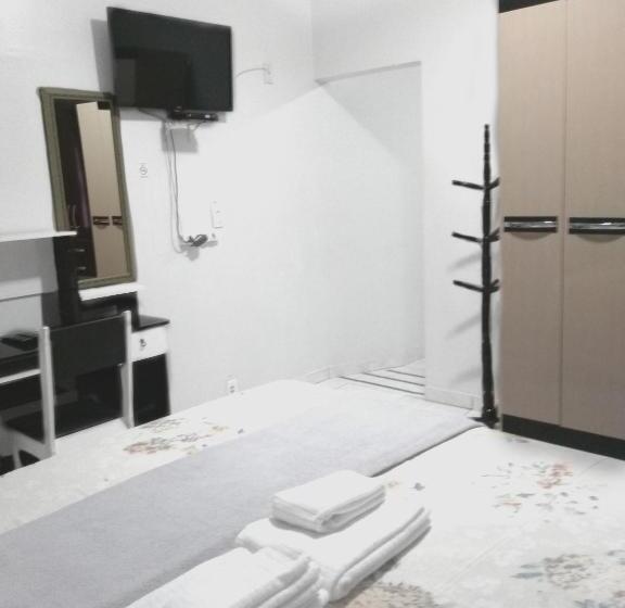 חדר סטנדרט לארבעה, Araguaia Goiânia