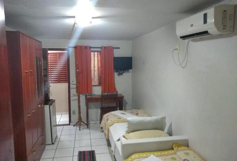 חדר אקונומי לשלושה, Araguaia Goiânia