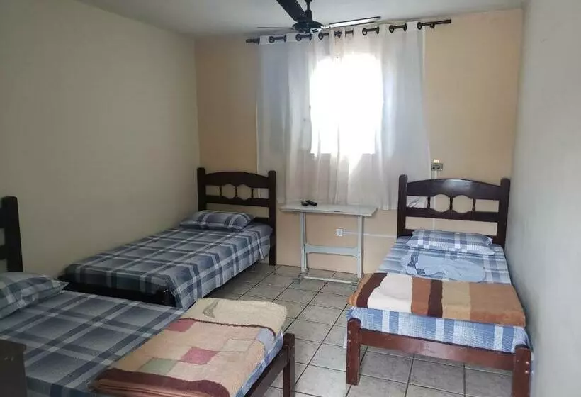 Standard Kolmen Hengen Huone, Em Sbo Centro