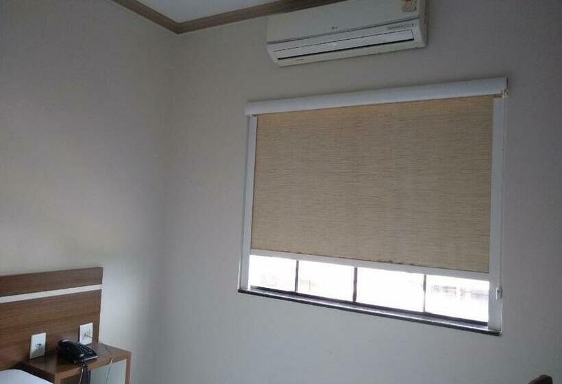 חדר סטנדרט, Crystal Palace