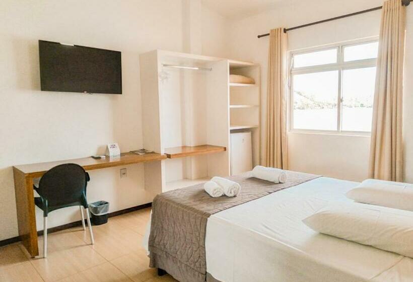 غرفة قياسية مطلّة علي البحيرة, Cyrilo S Palace