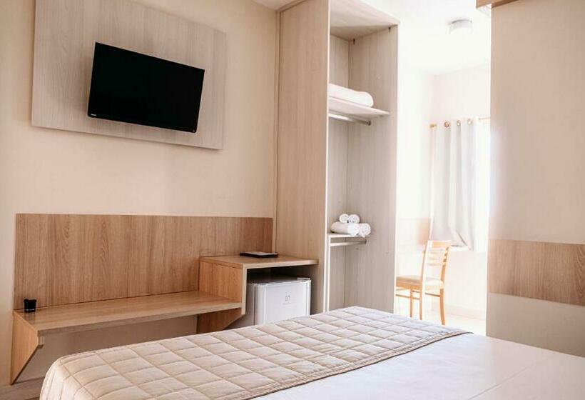 Standardzimmer, Ferian Plaza