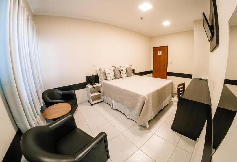 Superior-Zimmer, Ferian Plaza