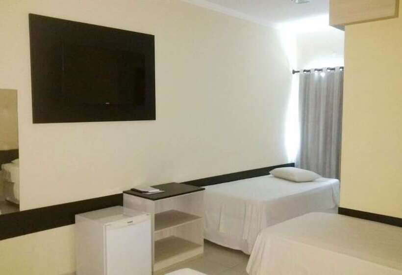 3-Bett-Standardzimmer, Ferian Plaza