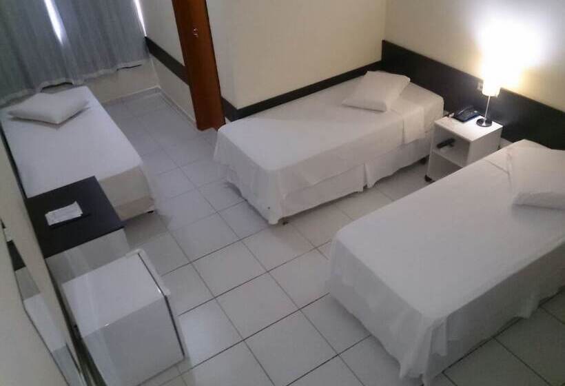 3-Bett-Standardzimmer, Ferian Plaza