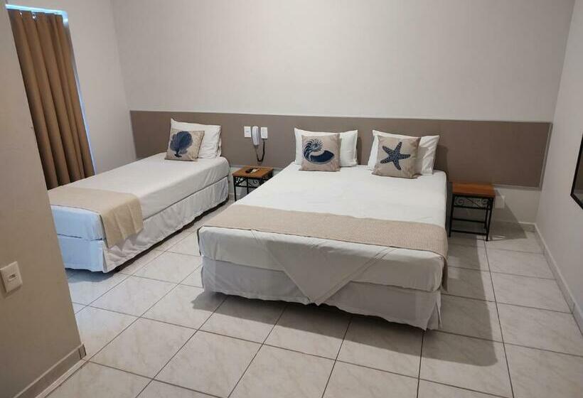 غرفة قياسية مطلة على المدينة, Guarda Mor