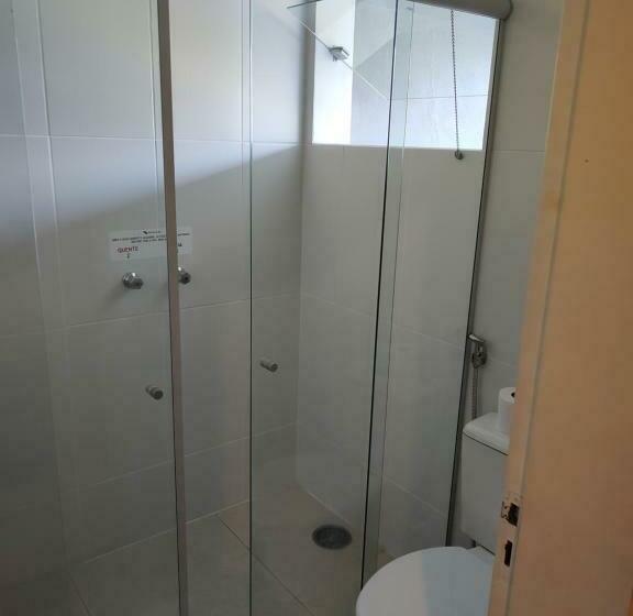 غرفة قياسية مطلّة علي البحر, Guarda Mor