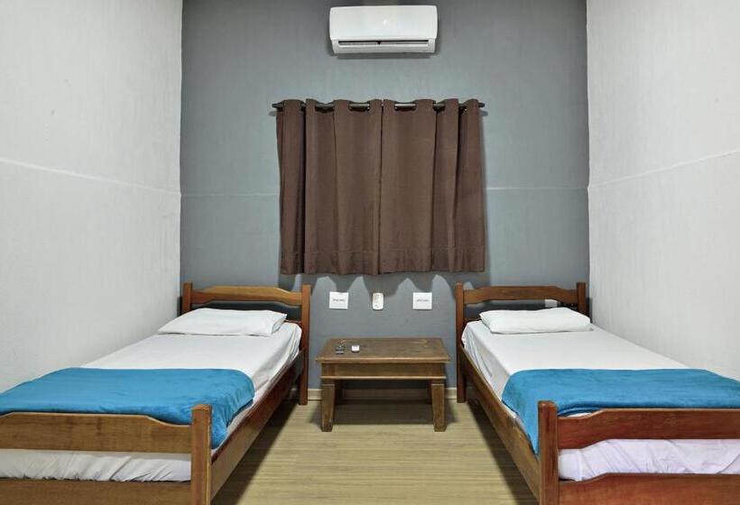 Cameră Standard cu Baie Comună, & Hostel Ribeirao