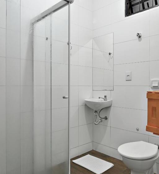 Cameră Single Standard cu Baie Comună, & Hostel Ribeirao