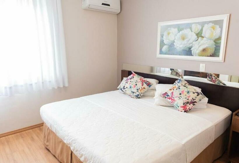 דירת חדר, Itajara