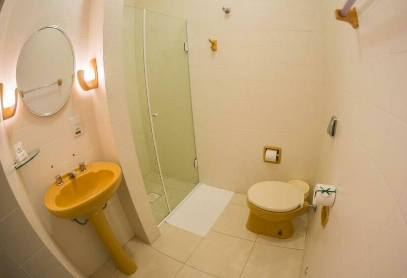 דירת חדר, Itajara