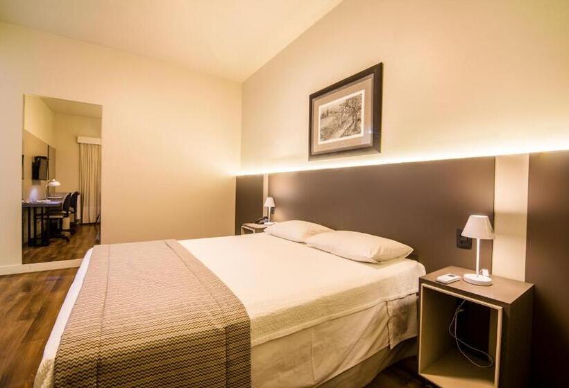 סוויטה דלוקס, Jr Hotel Marilia