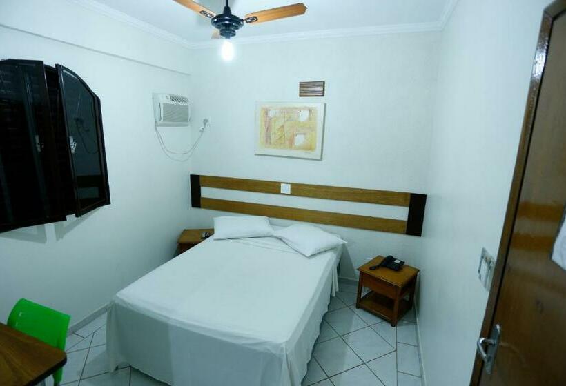 חדר סטנדרט מיטה זוגית, King