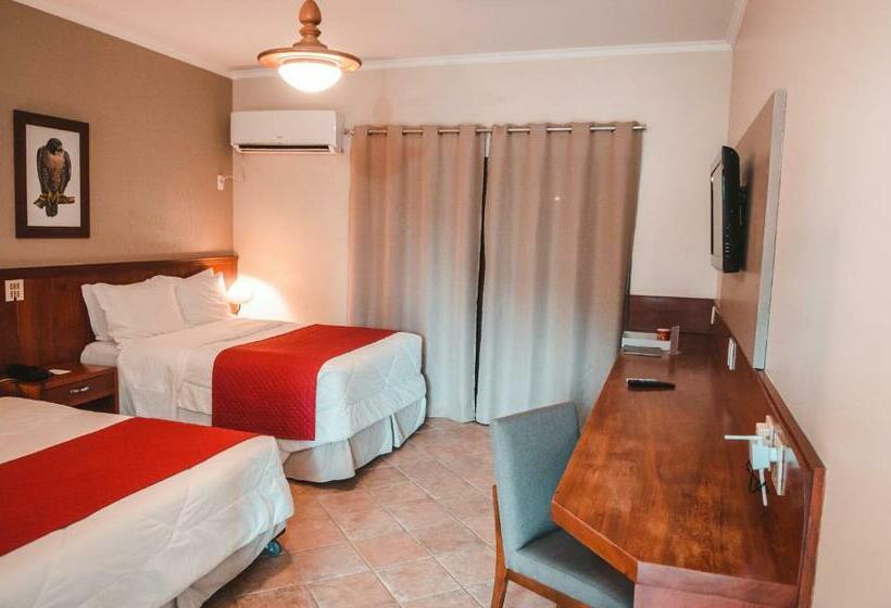 חדר דלוקס לארבעה, Ot