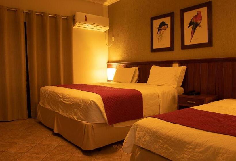 חדר דלוקס לארבעה, Ot