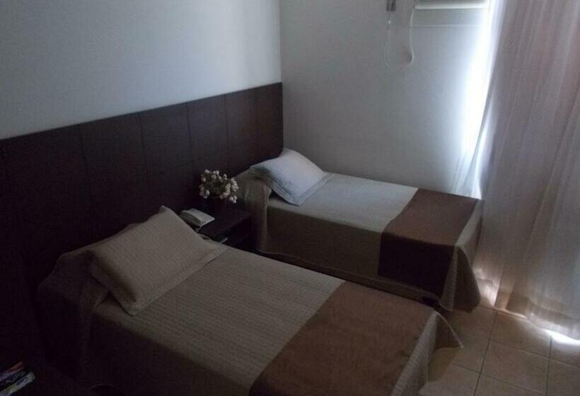 Quarto Deluxe, Palace