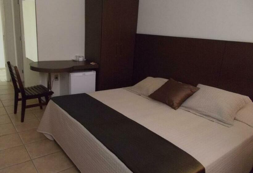 Quarto Deluxe, Palace