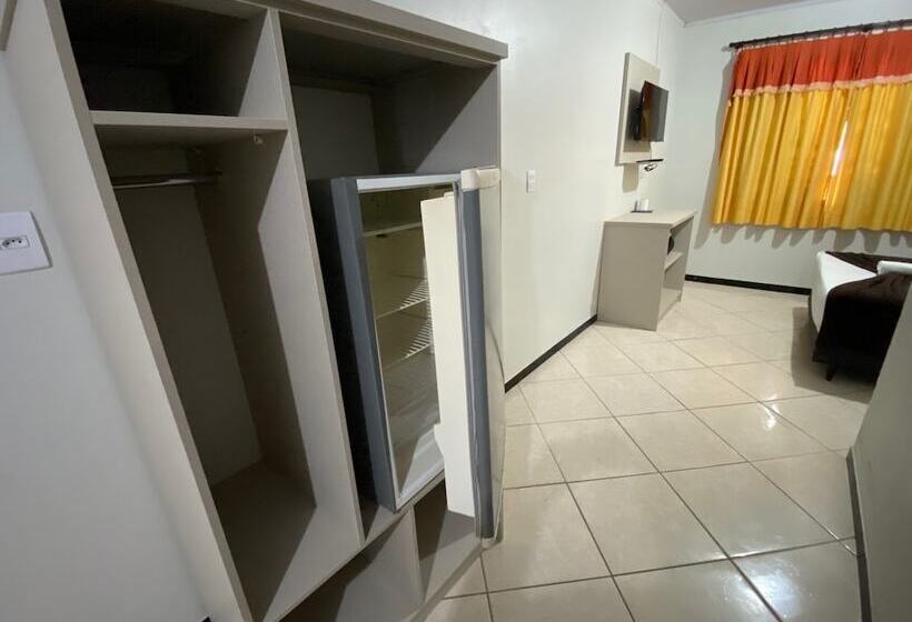 اتاق خانوادگی, Panorâmico