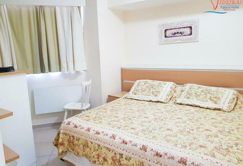 标准间, Videiras Palace