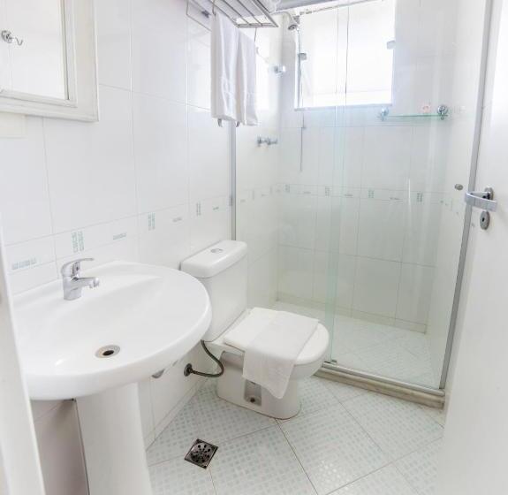 四人标准间, Videiras Palace