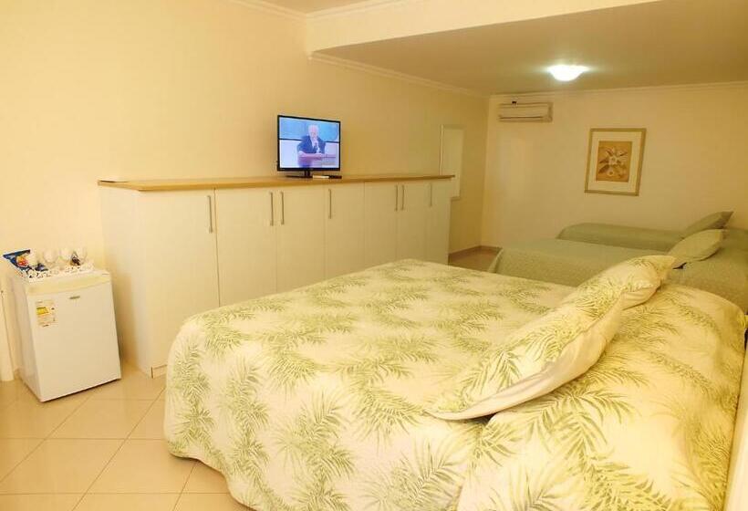 四人标准间, Videiras Palace